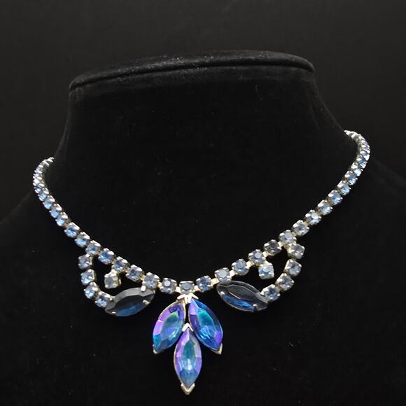 Blue Rhinestone Necklace Aurora Borealis Vintage Glam Jewelry - Picture 9 of 9